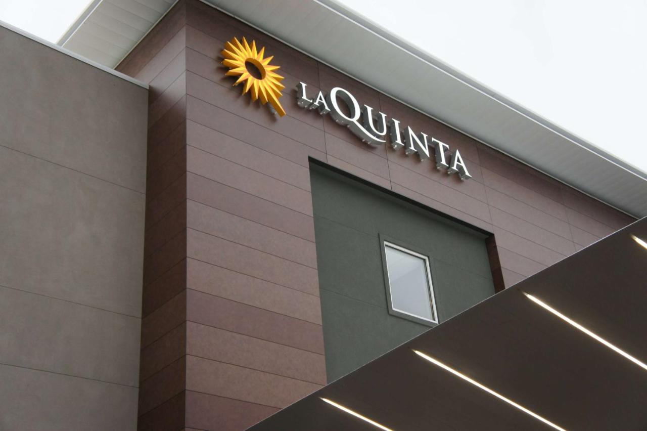 La Quinta Inn & Suites By Wyndham Oxford Ngoại thất bức ảnh