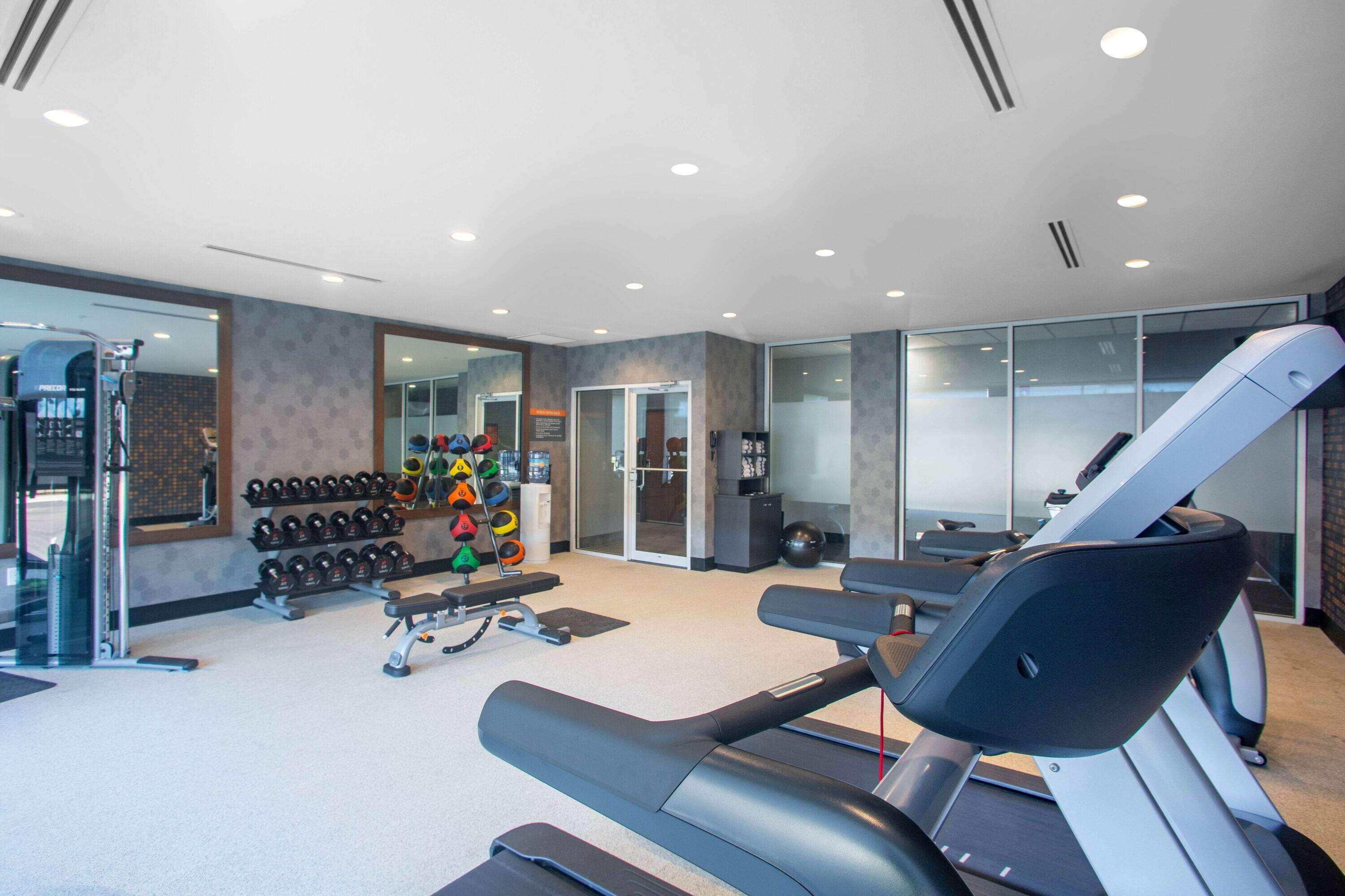 La Quinta Inn & Suites By Wyndham Oxford Ngoại thất bức ảnh