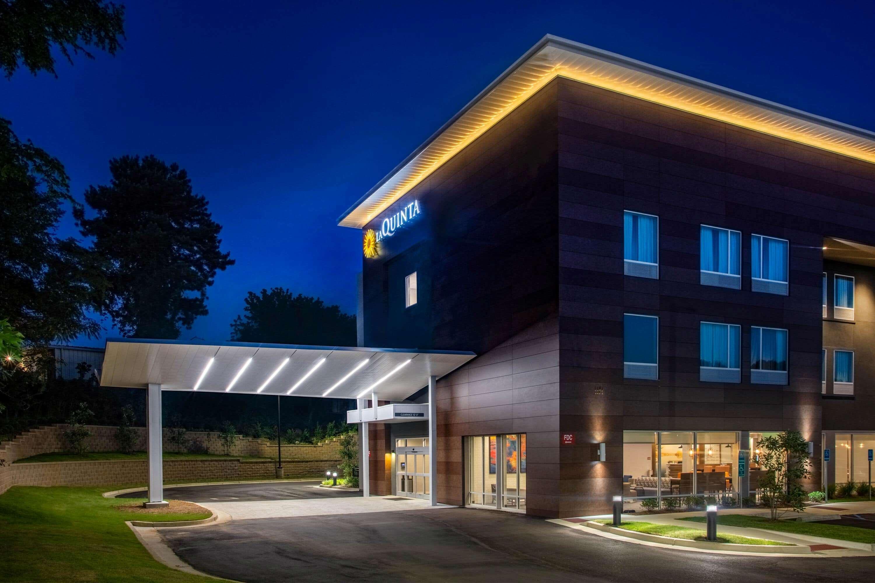 La Quinta Inn & Suites By Wyndham Oxford Ngoại thất bức ảnh