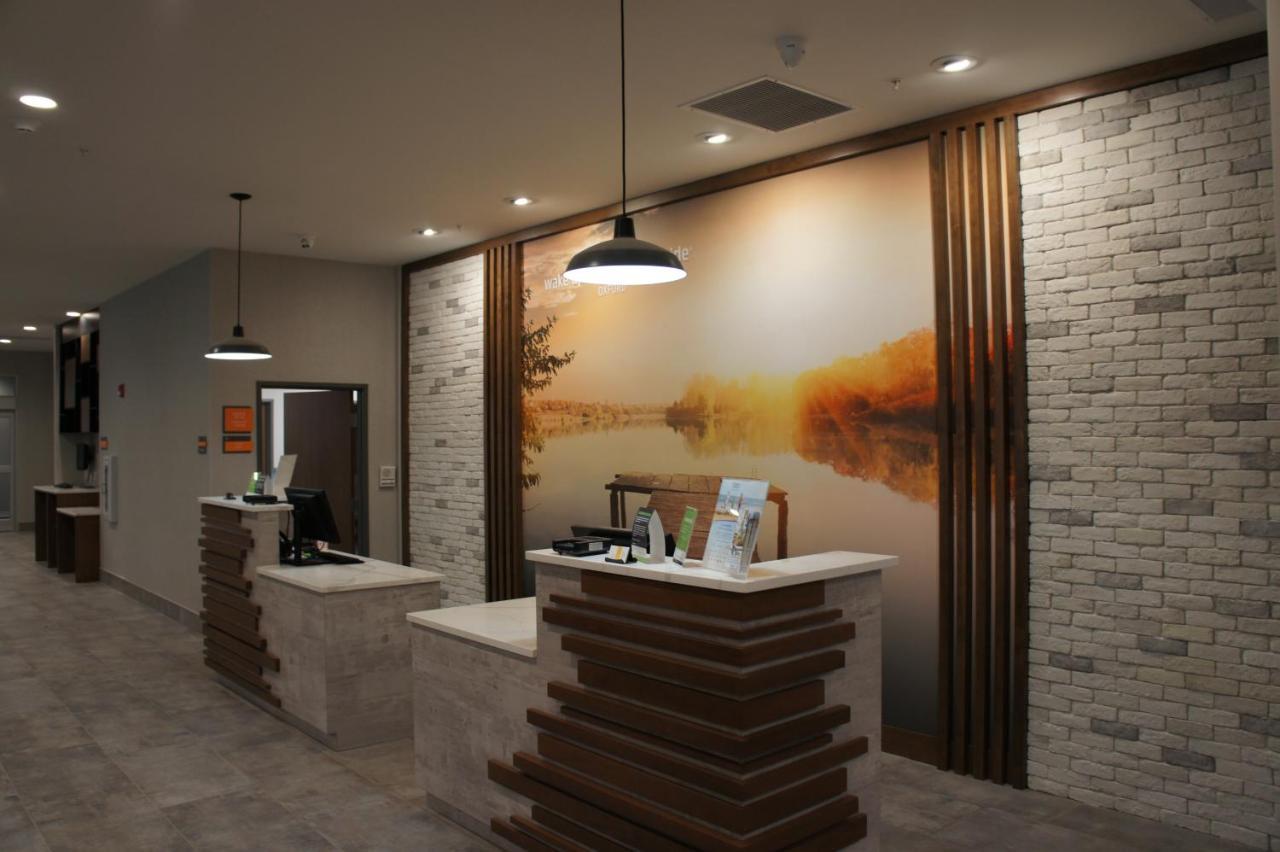 La Quinta Inn & Suites By Wyndham Oxford Ngoại thất bức ảnh